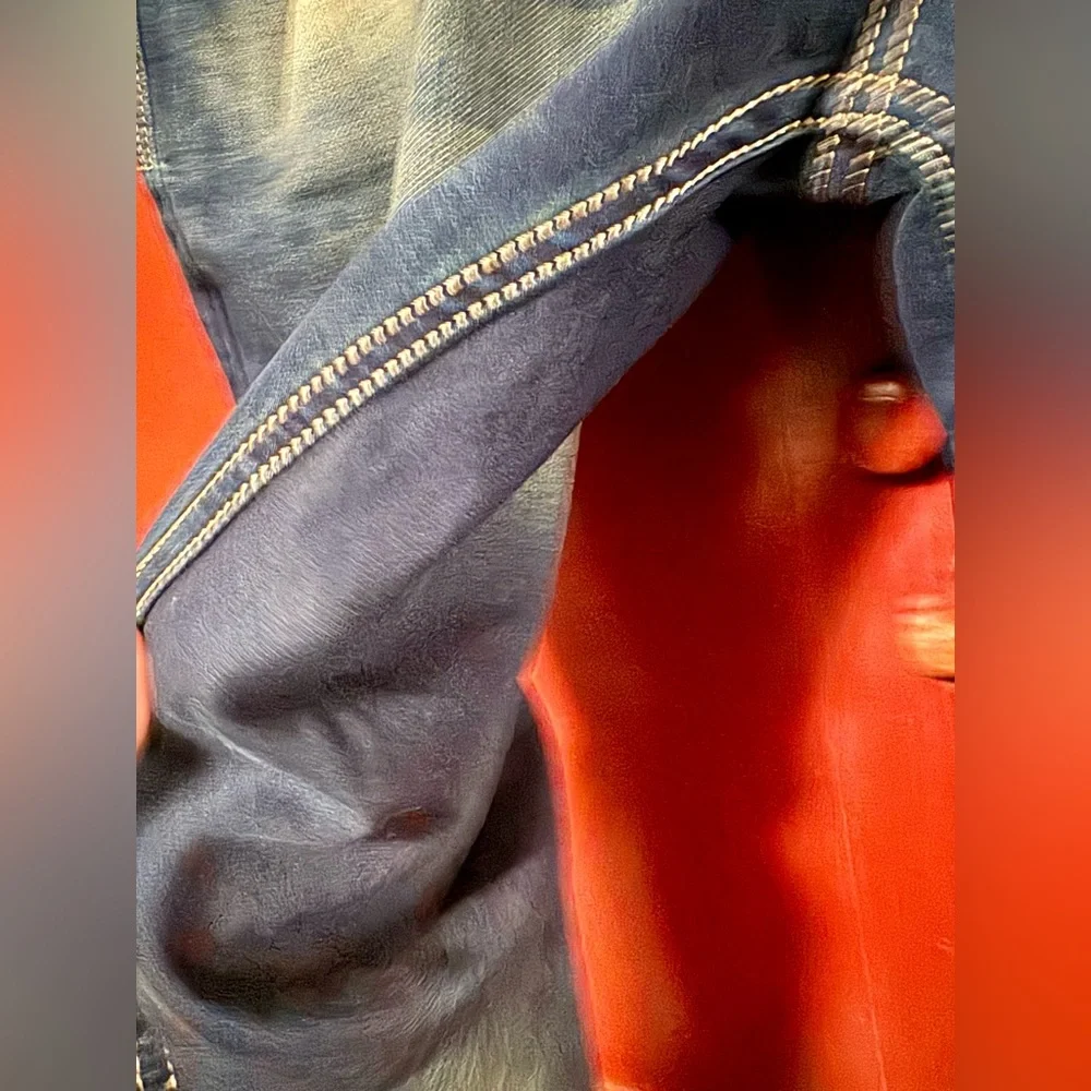 Armani Jeans Slim Straight in Navy and Light Beige - Picture 3 of 16